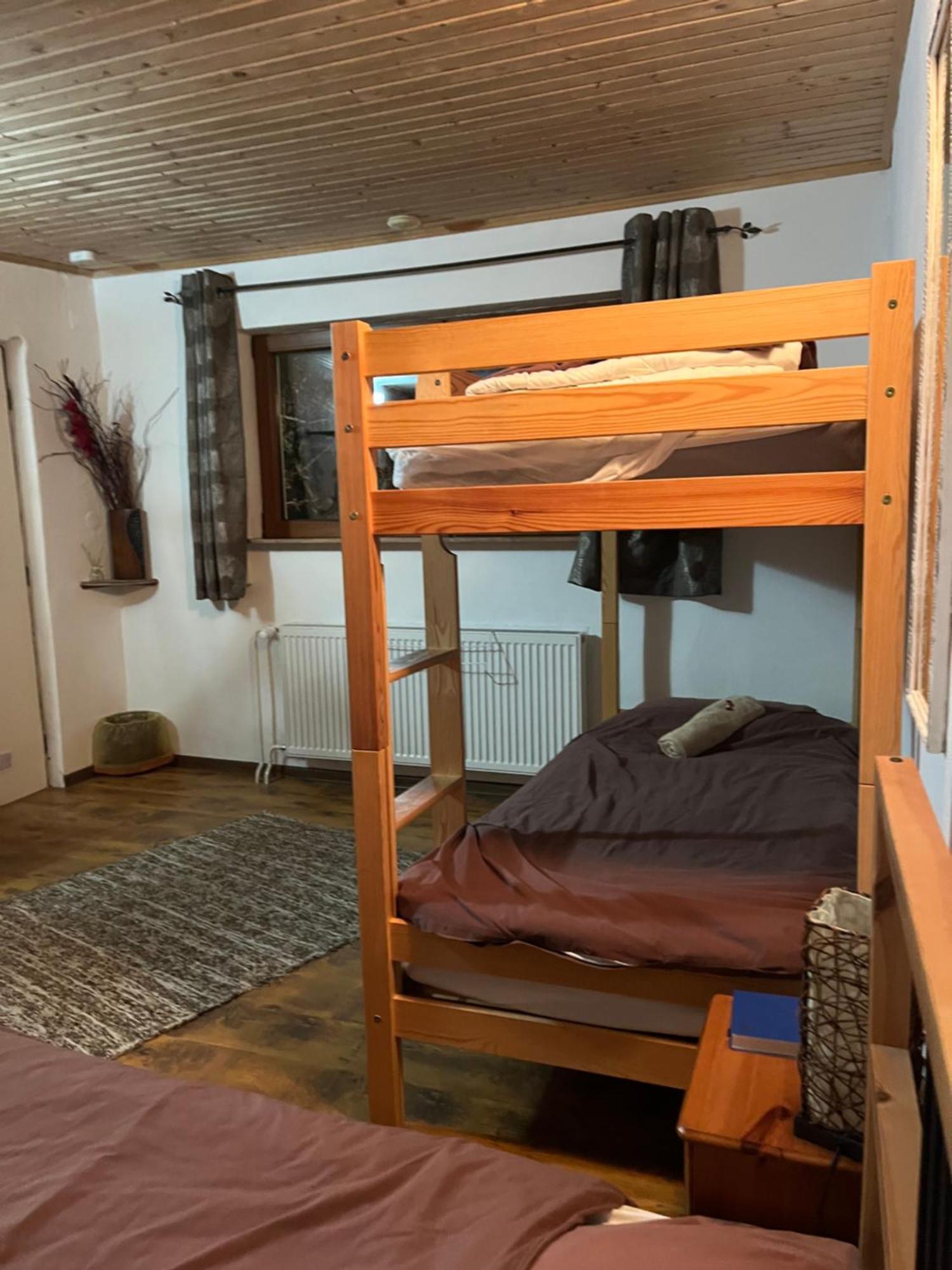 Mikulas Guest House Liptovský Mikuláš 外观 照片
