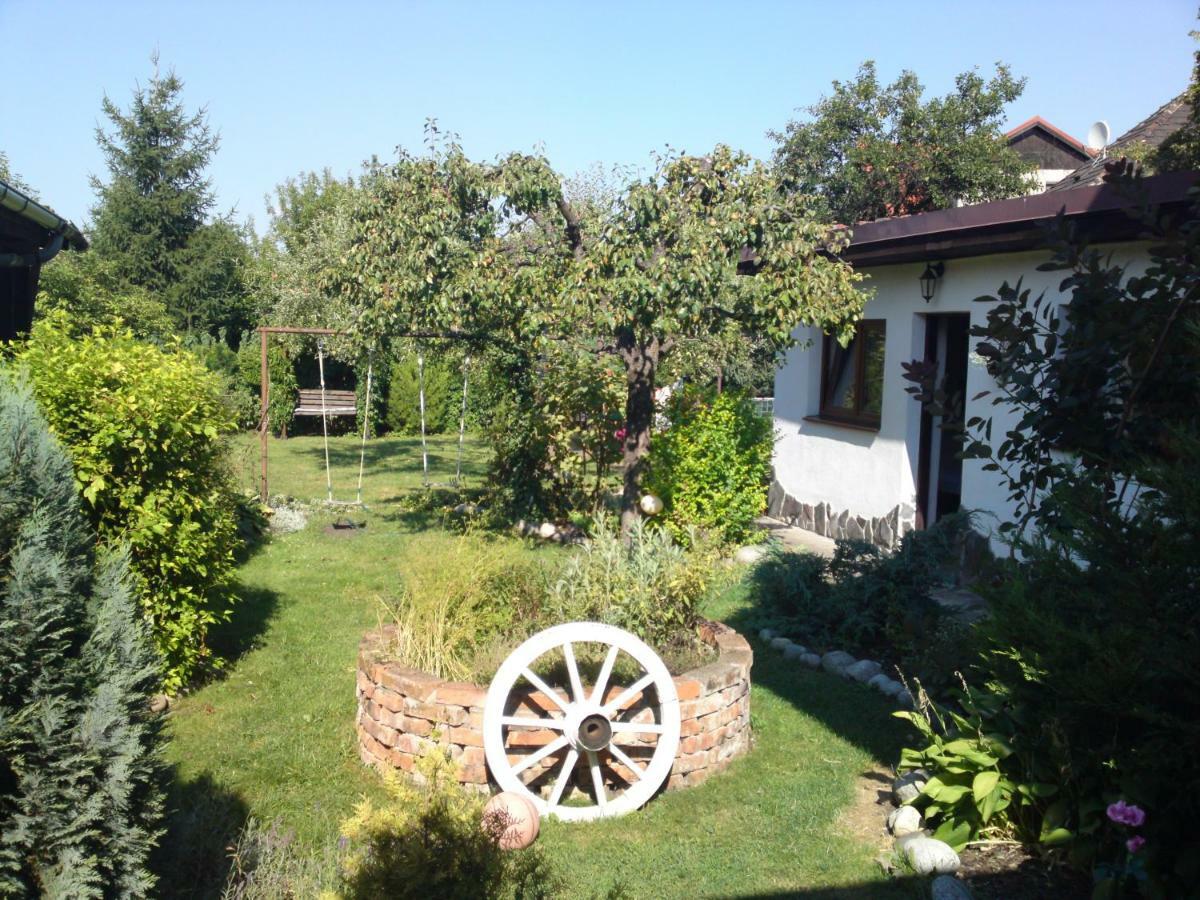 Mikulas Guest House Liptovský Mikuláš 外观 照片